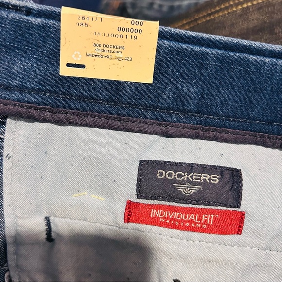 dockers blue pleated crease individual fit khaki pants - Picture 7 of 10